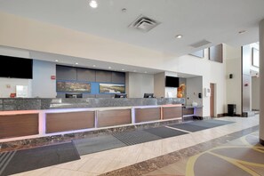 Lobby - World of Blue: Beautiful Q/Q Hotel Rooms (East Rutherford)