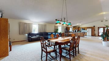 Apartment (3 Bedrooms) | Bahagian dalam