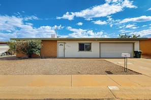 House (2 Bedrooms) | Interior - 2BR Home w/ Large Fenced Yard, Fire Pit, Dogs OK (Sierra Vista)
