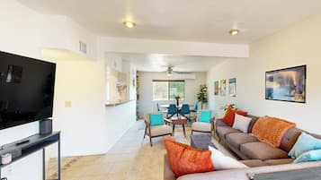 House (2 Bedrooms) | Interior