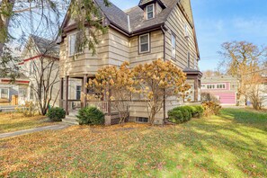 Apartment (3 Bedrooms) | Interior - Central Duplex Townhome Close to Twin Cities (St. Paul)