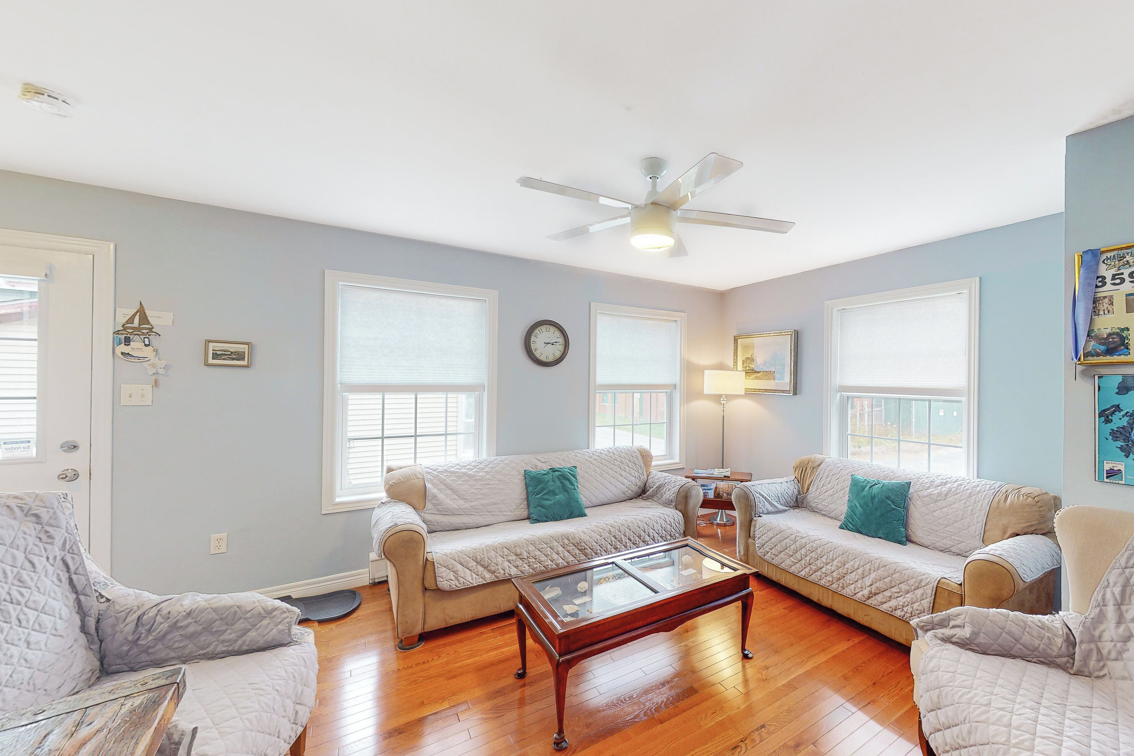 House (5 Bedrooms) | Interior