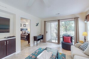 Apartment (2 Bedrooms) | Interior - Longs Cozy Haven: Stylish, Accessible Retreat (Longs)