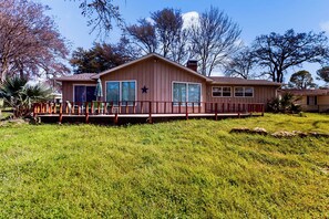 House (3 Bedrooms) | Interior - Lakefront 3BR Near Golf w/ Wraparound Deck & AC (Kemp)