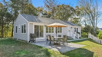 House (3 Bedrooms) | Front of property
