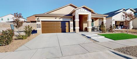 Talo (4 Bedrooms) | Majoituspaikan julkisivu