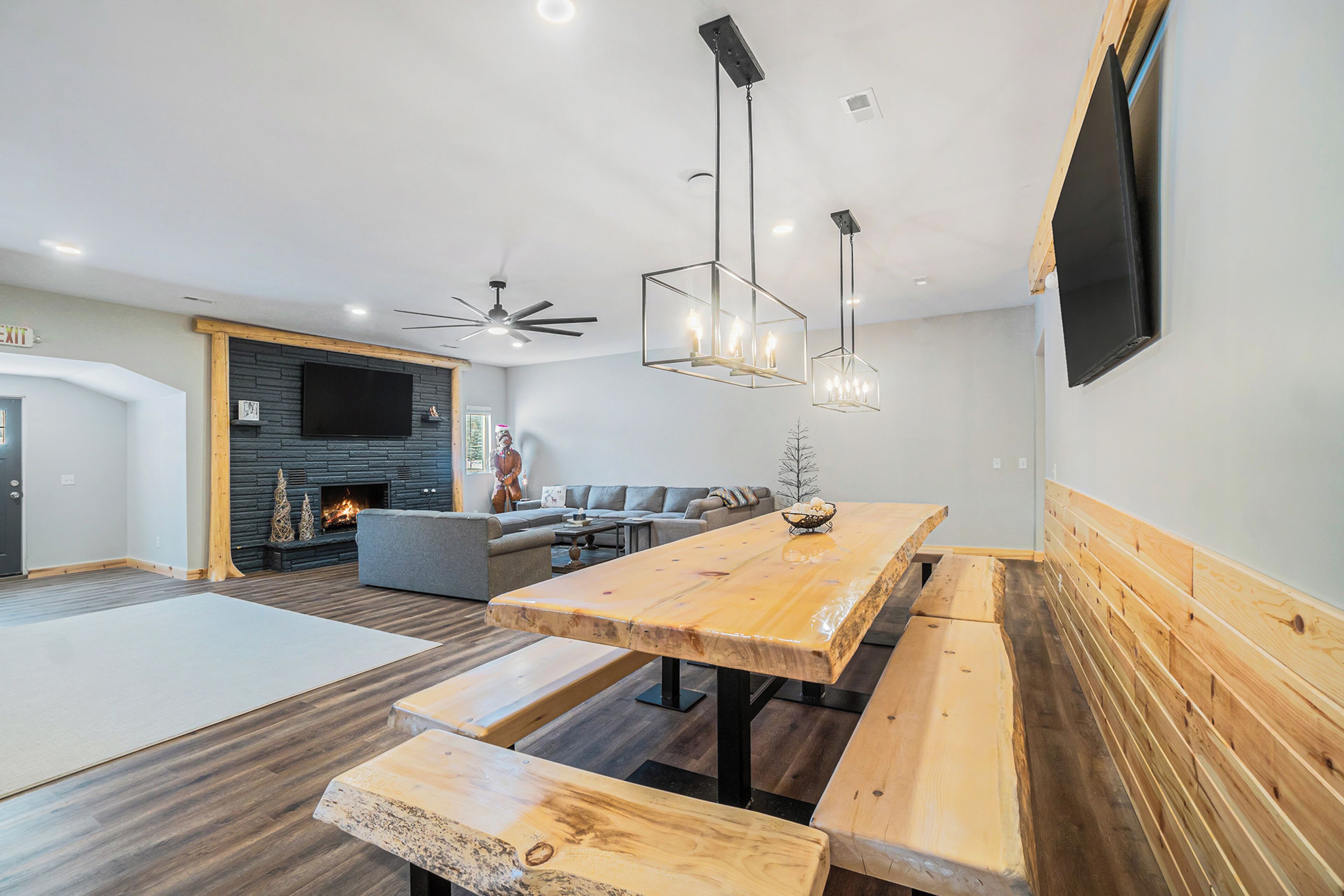 House (Multiple Bedrooms) | Interior