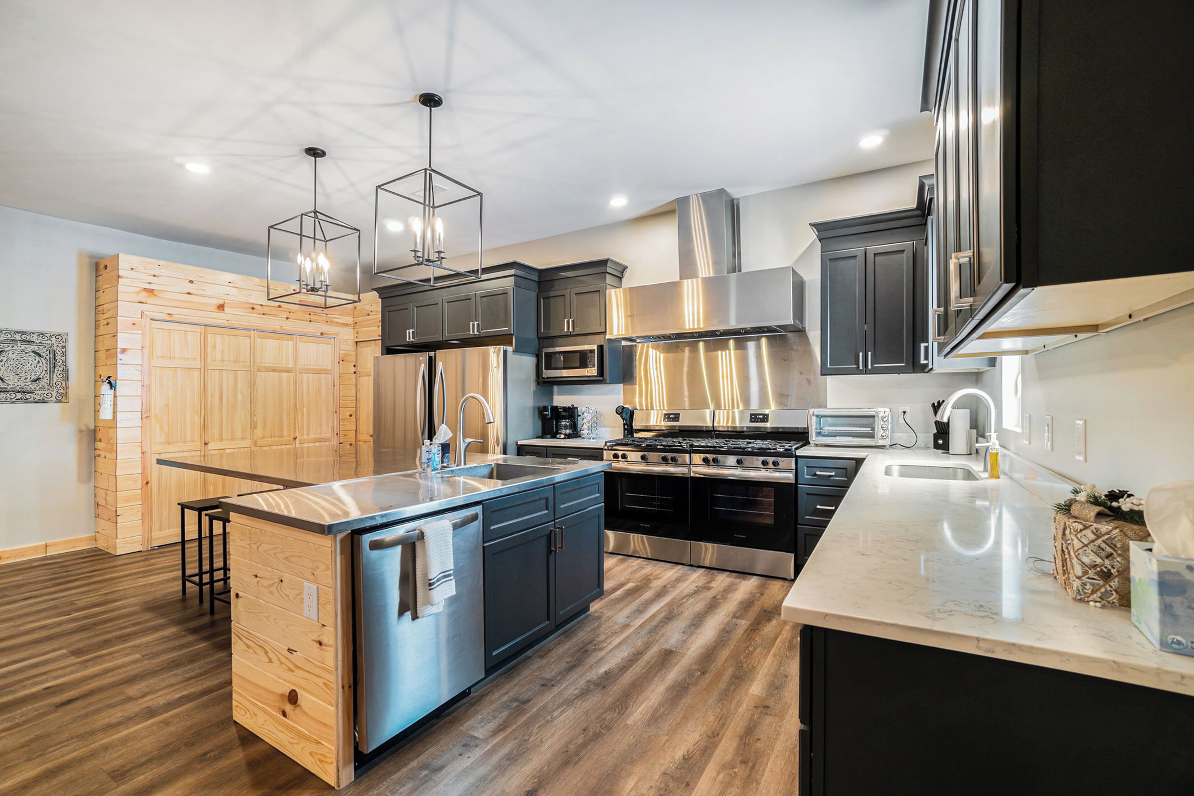 Nhà (Multiple Bedrooms) | Nội thất