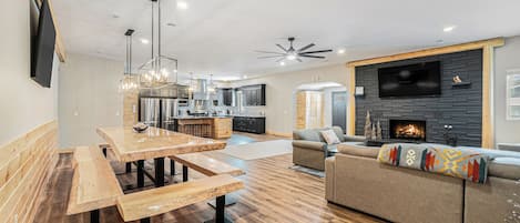 House (Multiple Bedrooms) | Front of property