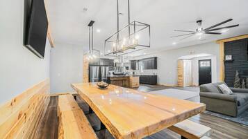 Nhà (Multiple Bedrooms) | Nội thất