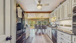 Hus (4 Bedrooms) | Innvendig