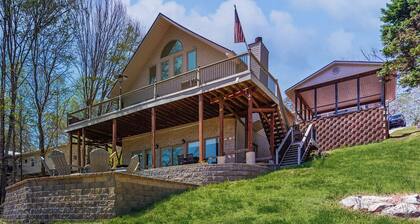 Outdoor Spa + Dock! Scenic Norris Lake Retreat