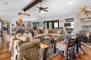 House (5 Bedrooms) | Interior - 5BR Luxury Home w/ Pool & Wrap-around Porch (Glen Rose)