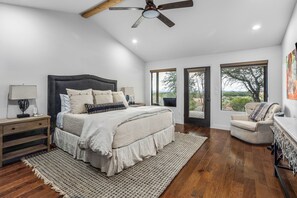 House (5 Bedrooms) | Interior - 5BR Luxury Home w/ Pool & Wrap-around Porch (Glen Rose)