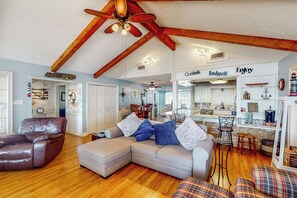 House (3 Bedrooms) | Interior - Harbor Haven: Lake Livingston Home! (Livingston)