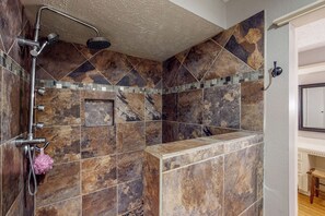 Interior - 'harbor Haven' w/ Dock: Lake Livingston Home (Livingston)