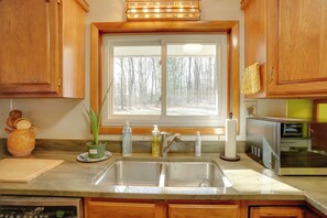 House (4 Bedrooms) | Interior - Hike & Ski: Scenic Group Retreat in Wardensville (Wardensville)