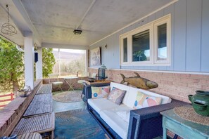 House (4 Bedrooms) | Interior - Hike & Ski: Scenic Group Retreat in Wardensville (Wardensville)