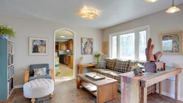 Rumah (4 Bedrooms) | Interior