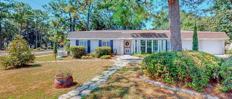 House (3 Bedrooms) | Front of property