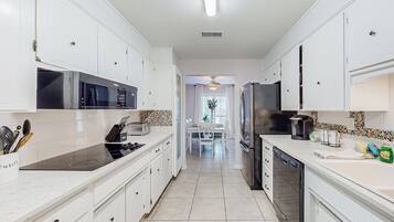 Casa (3 Bedrooms) | Parte interna