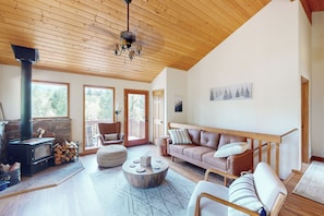 House (3 Bedrooms) | Interior - 3 BR Cabin w/ Hot Tub, Large Deck & Wifi (Jefferson)