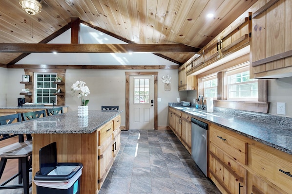 House (3 Bedrooms) | Interior - Charming Home w/ Patio Near Downtown! (Morganton)