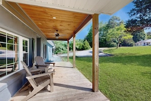 House (3 Bedrooms) | Interior - Charming Home w/ Patio Near Downtown! (Morganton)