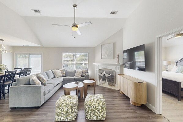 Front of property - 4 BR Home w/ Patio Furniture & In-ground Pool (Savannah)