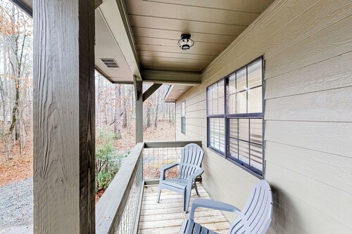 Renovated 4BR Home Near Boat Ramp: Dogs Welcome!