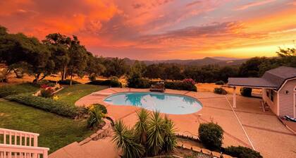 5BR Estate On Acreage w/ Private Pool, Near Hiking