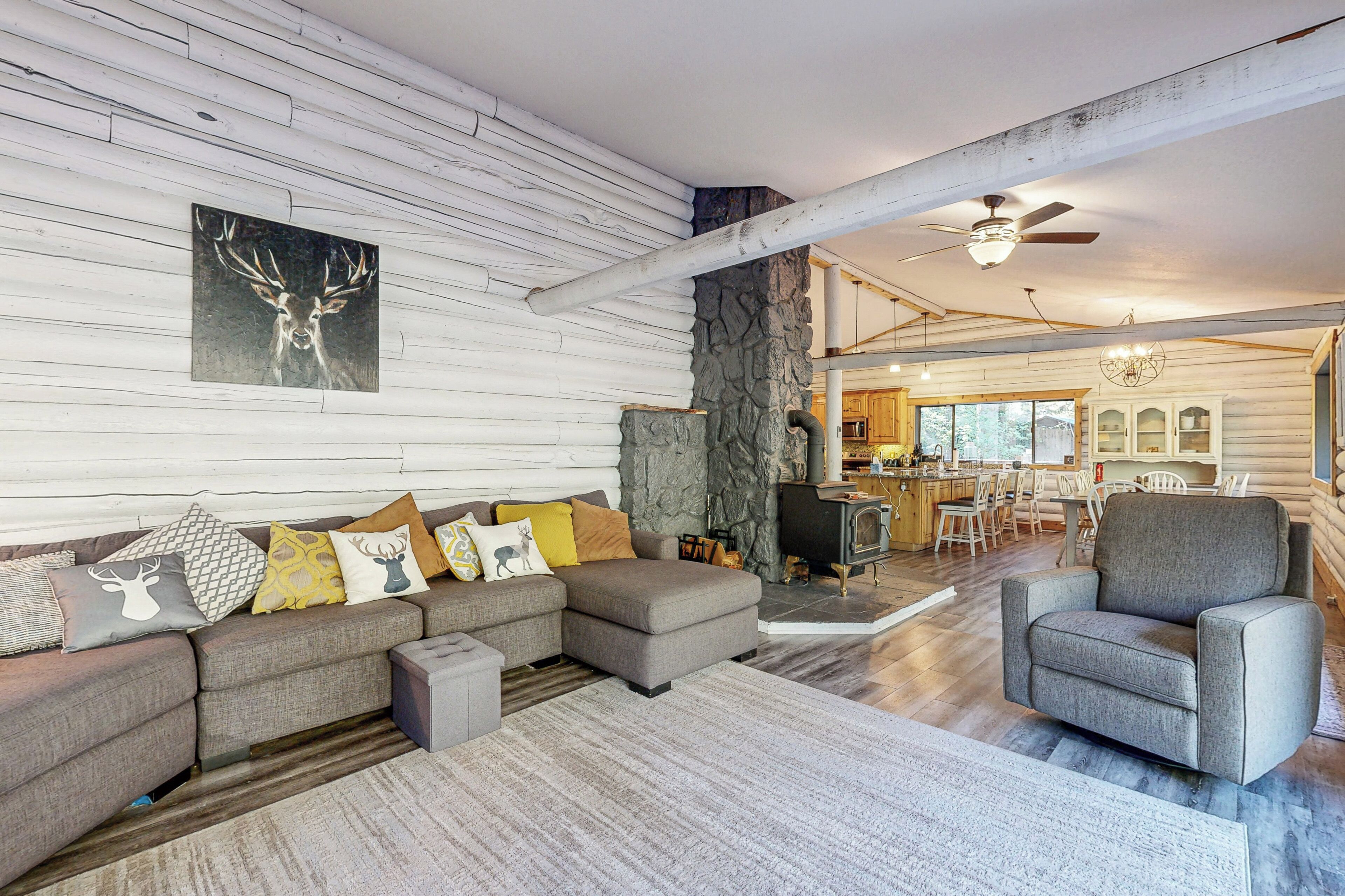 House (3 Bedrooms) | Interior