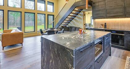 Newly Built! Snowmobile Trails Nearby