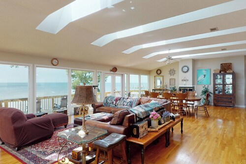 The Bay House: On Choctawhatchee Bay