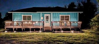 2BR Countryside Charmer w/ Fire Pit & W & D