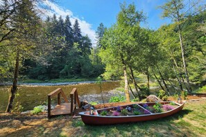 House (4 Bedrooms) | Interior - 4 BR Riverfront Home w/ Stunning Views, Fireplace (Kalama)