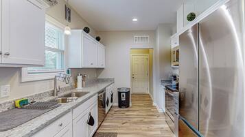 Rumah (3 Bedrooms) | Interior