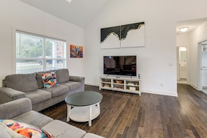 Nhà (2 Bedrooms) | Nội thất