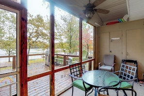 House (2 Bedrooms) | Interior - 2BR Lakefront Lake Murray Home w/ Dock & Deck (Leesville)