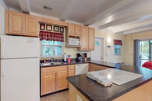 Interior - 2BR Lakefront Lake Murray Home w/ Dock & Deck (Leesville)