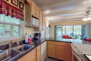 Interior - 2BR Lakefront Lake Murray Home w/ Dock & Deck (Leesville)