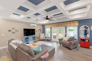 House (3 Bedrooms) | Front of property