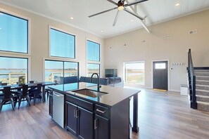 Hus (4 Bedrooms) | Innvendig