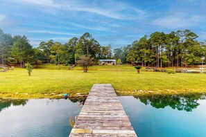 Interior - Serene 3BR Farmhouse w/ Deck & Pond (Wilmer)