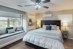 House (3 Bedrooms) | Interior - Serene 3BR Farmhouse w/ Deck & Pond (Wilmer)