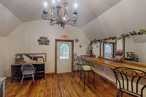 Interior - Serene 3BR Farmhouse w/ Deck & Pond (Wilmer)