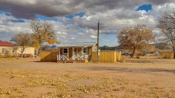 Apartment (0 Bedroom) | Interior