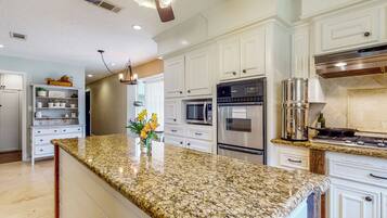 Rumah (3 Bedrooms) | Interior