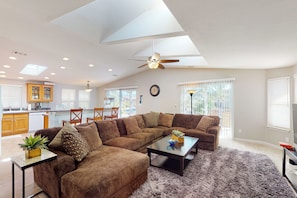 House (3 Bedrooms) | Front of property - Exclusive 3BR w/ Pool, Hot Tub, W/d, & Clubhouse (Needles)