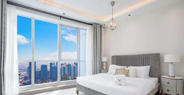 Blackout curtains, iron/ironing board, free WiFi - LUX The Dubai Marina View Suite 3 (Dubai)